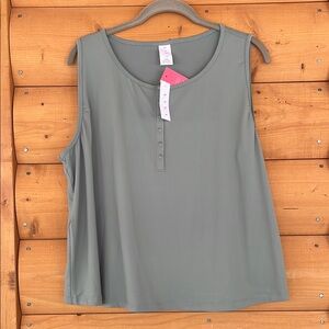 LIVI for Lane Bryant Sleeveless Tank Top. Wicking Activewear Plus Size 22/24 NWT